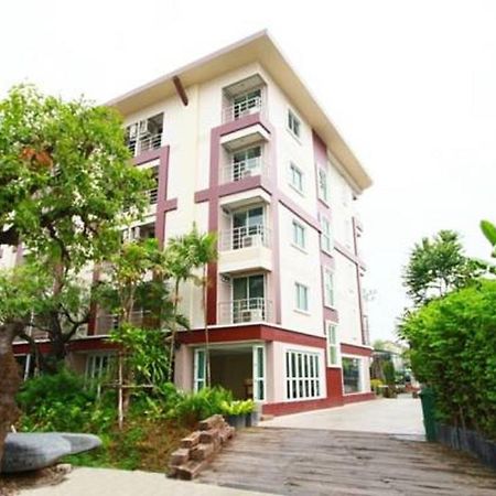 The Loft Resort Bangkok Kültér fotó